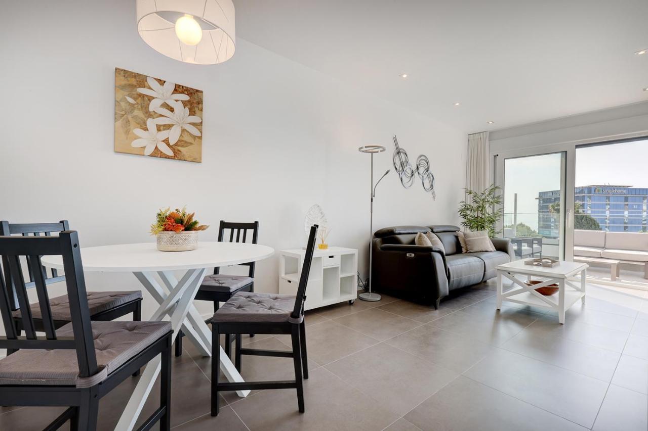 Brand New Apartment With Pool And Sea View In Marbella Exteriör bild
